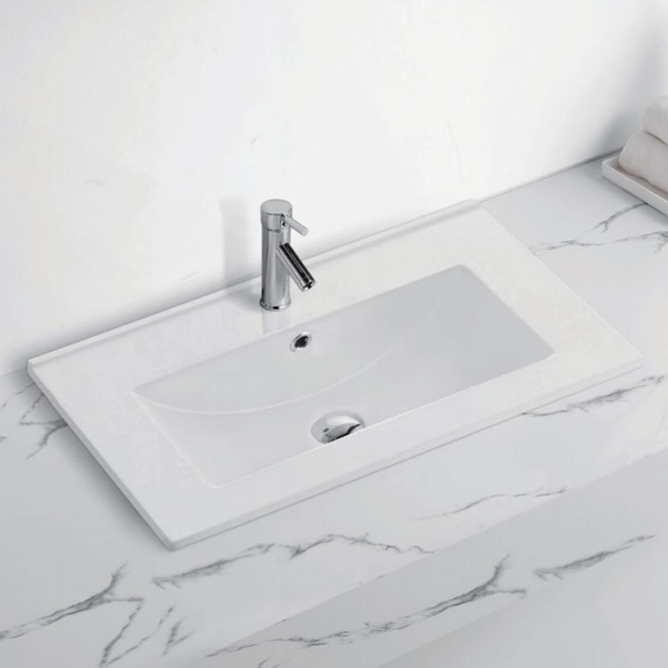 मी माझ्या सिरेमिक बाथरुम सिंकवरील ओरखडे कसे दुरुस्त करू आणि देखभाल करू शकेन?